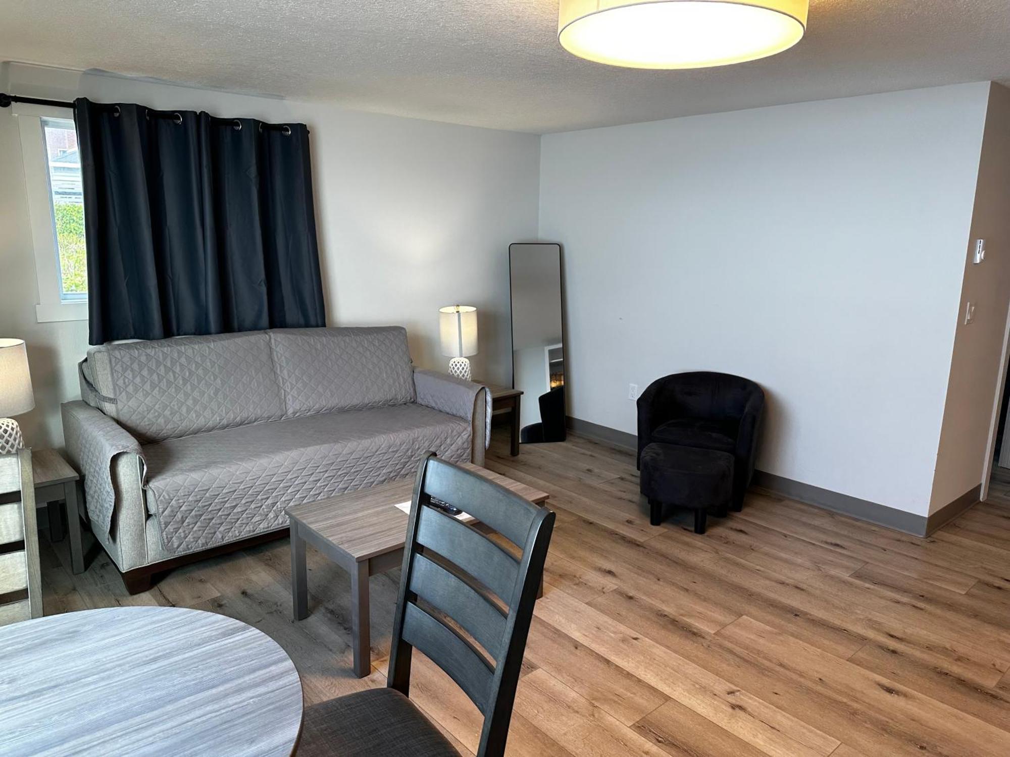 West Beach Suites Lincoln City Cameră foto